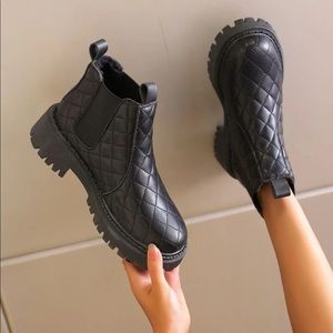 Minimalist Quilted Slip-On Chelsea Boots